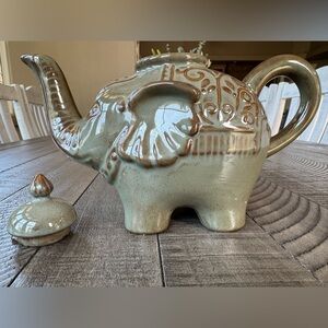 Pier 1 Elephant Ceramic Teapot